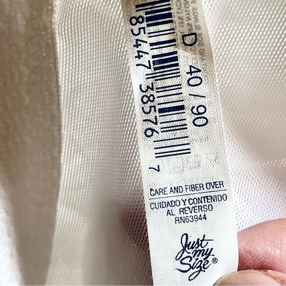 NWT Just My Size White Satin Bra, Wireless, Unlined, Seamless Cups, Size 40D - Picture 5 of 6